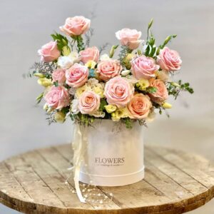 باکس گل رز صورتی